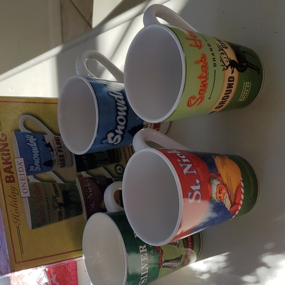 Oneida Mug Set - Picture 3 of 12